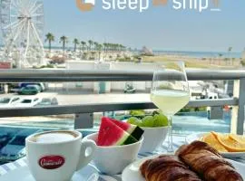 B&B Marina Sleep And Ship