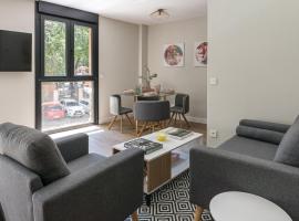 Acogedor Refugio con Terraza, hotel in Alcalá de Henares