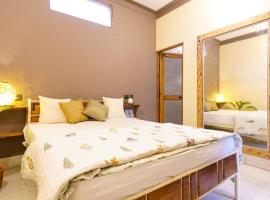 Aavya Creative Wellness Retreats, hotel di Rishīkesh