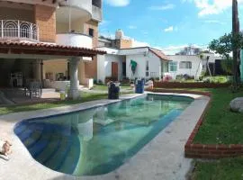 Villa Naemy
