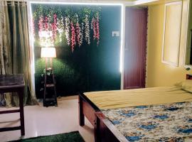 Pravuprasad guesthouse near airport and railway station, hotel di Bhubaneshwar