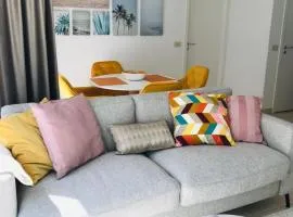 UrbanStay Suites - Beachfront apartment in Knokke