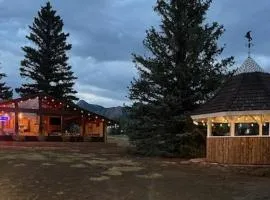 Columbine Inn