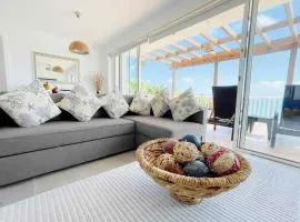 Paradise Retreat Peace Relaxation