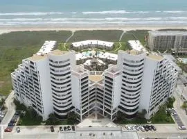 2-Level Beachfront Luxury - Sunchase IV - 326