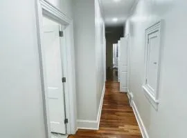 Renovated 1 Bedroom In Forest Hills - B