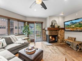 1BR Deer Valley Condo-On FREE Shuttle Line, Hotel in Park City