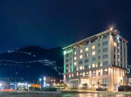 Holiday Inn Katra Vaishno Devi by IHG, hotel v destinaci Katra
