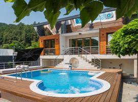 Relax Vučković, hotel v destinaci Ivanjica