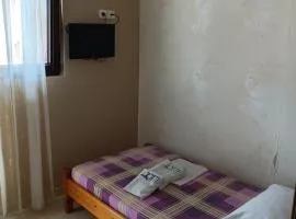 THEANO ROOM 1