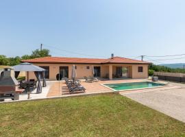 Villa Xenia A energy efficient, hotel v destinaci Labin
