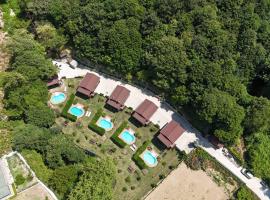 LAGUN POOL VILLAGE, chata v destinaci Yalova