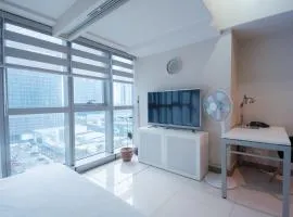 Uptown BGC Luxury 1br Suite with Fast Wifi