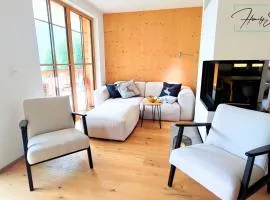 Homely Stay AlpenPanorama-Chalet mit eigener Sauna, Kamin und Bergblick