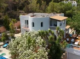 Villa Mercedes