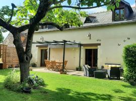 Gîte Les Rimbaudières à Ligueil, hotel din Ligueil
