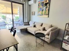 quiet apartment near the sea