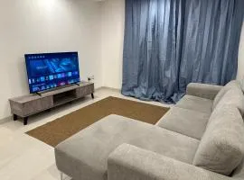 Pinnacle Row Comfort Corner