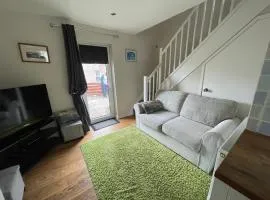 Holiday Home Free parking Pets wecome
