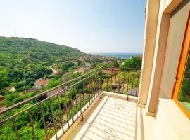 Apartments Vista and Breeze in Balchik