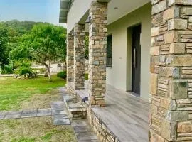 Coastal vista retreat 2