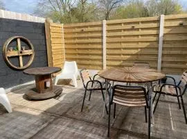 Appart terrasse parking 20 min Lille Douai Valenciennes et à 3 mn orchies gare Lille Orchies - saint-Amand-les-eaux cure chaîne thermale