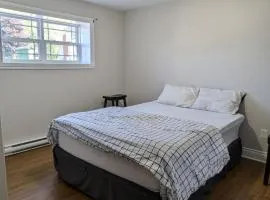 Cozy Basement rooms 2 bedroom 2 queen beds home stay in halifax Nova Scotia