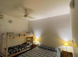 Departamento zona céntrica, hotel en Corrientes