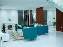 Cassenda Deluxe Villa