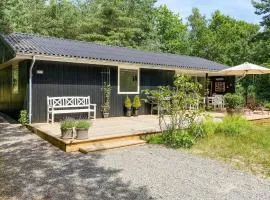 Amazing Home In Aakirkeby With Wifi