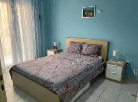 Spacious 2-bedroom house with terrace in Attiki Peristeri 80 m2 quiet residential area, easy access to hospitals