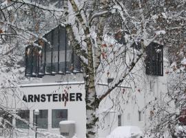 Arnsteiner Apartments, hotel in Zell am See