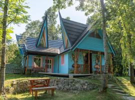 Viewtopia The Secret Land Apuseni Mountains, готель у місті Валя-Драґанулуй