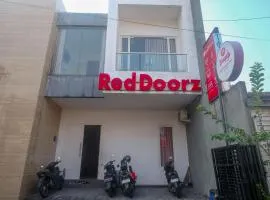 RedDoorz Syariah Near Simpang Lima Semarang