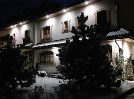 Dom przy stoku 2, Hotel in Bałtów