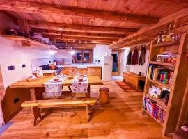 JOIVY Modern family chalet with stunning mountain views