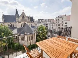 Paris Center & Eurostar 15 mn, Brand new duplex, terrasse, balcony, 2 bathrooms, parking,