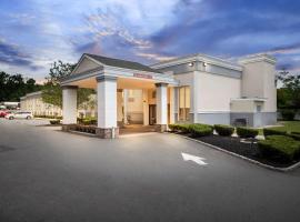Quality Inn Edison-New Brunswick, hotel v destinaci Edison