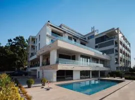 Panorama Corner Residence - Pool, Sauna, Parking