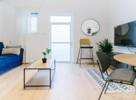 Cool 2 BedRooms 2 LivingRooms