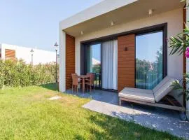 Sea Breeze White Villas 2