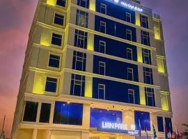 Lian Park Hotel