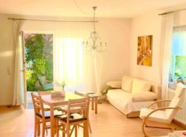 Idyllische Ferienoase mit traumhafter Terrasse, hotel in Marburg an der Lahn