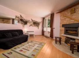 AURIAC - A01- STUDIO Cabine 4 pers