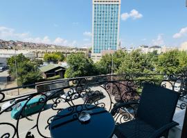 Hotel Real, hotel blizu letališča Letališče Priština - PRN, Priština