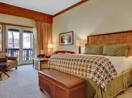 1116 Lodge At Spruce Peak Ski In Ski In Ski Out King Studio By Stowe Mountain Rentals