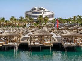 Titanic Deluxe Lara，位于拉瑞的精品酒店