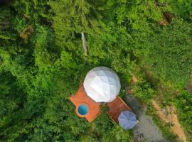 Ajara Glamping Kokotauri, luxusní stan v destinaci K'eda
