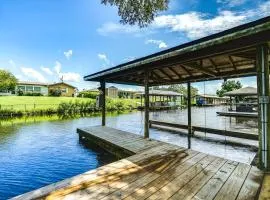 Private Boat Dock Canal-Front Lake Placid Getaway