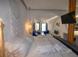 VETUS PORTUM SUITES TINOs